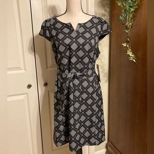 Robbie Bee beautiful black/grey dress size 16 petite NWT